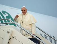 El papa Francisco pide respeto entre religiones y ve inhumano discriminar por la fe