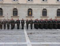 Un informe del Ejército aconseja forzar la salida de soldados y reducir la permanencia para rejuvenecer la tropa