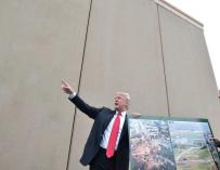 Un juez de California paraliza el plan de Donald Trump para levantar el muro con México