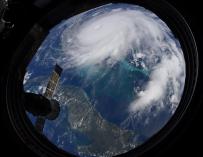 Fotografía tomada desde la Estación Espacial Internacional. El huracán Dorian a su paso por Bahamas, dirección Florida. / Christian Koch /NASA