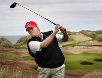 La solución de Trump para su campo de golf con pérdidas: una urbanización VIP