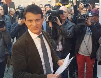Manuel Valls interviene en un acto en el barrio del Raval en Barcelona