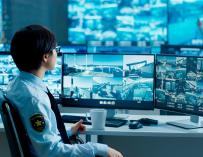 No solo China: la IA para vigilar a los ciudadanos ya está presente en 75 países