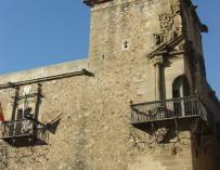 Fachada del palacio de Godoy, en Cáceres