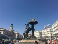 Fotos de recurso de la Estatua del Oso y el Madroño en la Puerta del Sol, en Mad