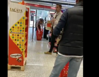 Pablo Iglesias en el supermercado./ Captura