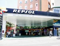 Gasolinera Repsol en Madrid.
