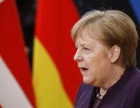 Moncloa ultima el pacto con Merkel para activar el fondo de desempleo. /EP