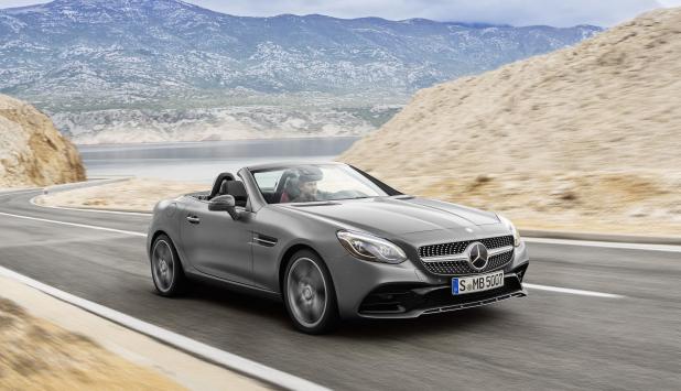 Mercedes-Benz ha reducido este año las versiones del SLC a dos de gasolina, eliminando la de gasóleo.