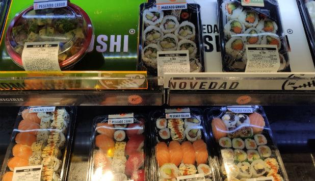 Guia melocotón manguera Carrefour, Mercadona, Lidl... ¿cuál es el mejor sushi barato del  supermercado?