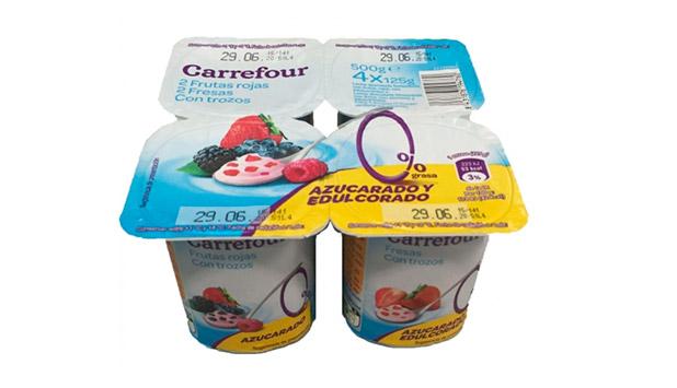 Fresas con trozos yogur desnatado de Carrefour